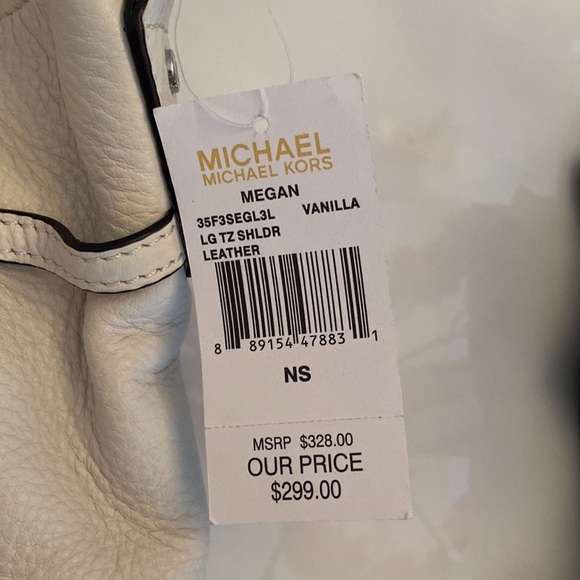 NWT Michael Kors Megan large vanilla shoulder purse. - Picture 5 of 15